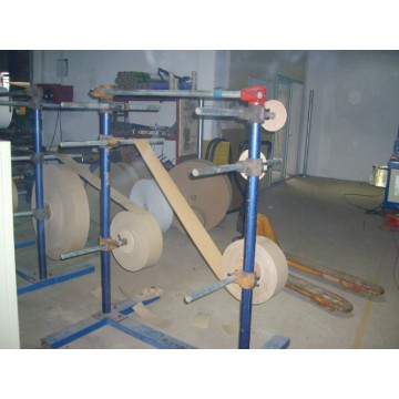 Automatic small paper core making machine